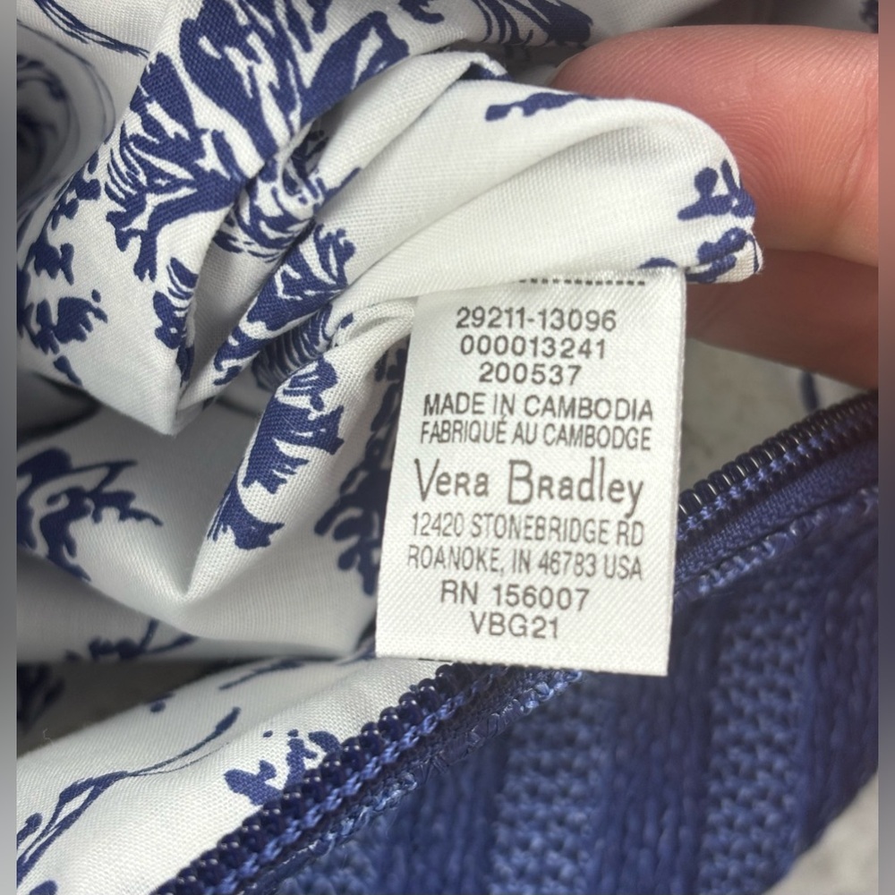 Vera Bradley | Straw Bucket Crossbody Bag | in Regatta Turtle Blue | NWT - Picture 6 of 9